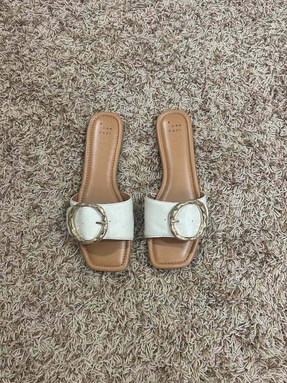 a new day Cream Slide Sandals with Gold Ring Buckle women’s size 9!